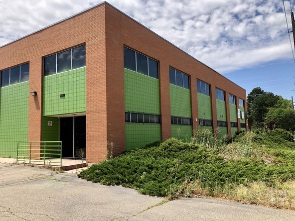 4695 Kingston St, Denver, CO 80239